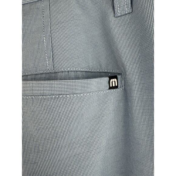 Men’s Travis Mathew’s Size 36 Dark & Light Blue Golf Shorts. - Picture 5 of 5